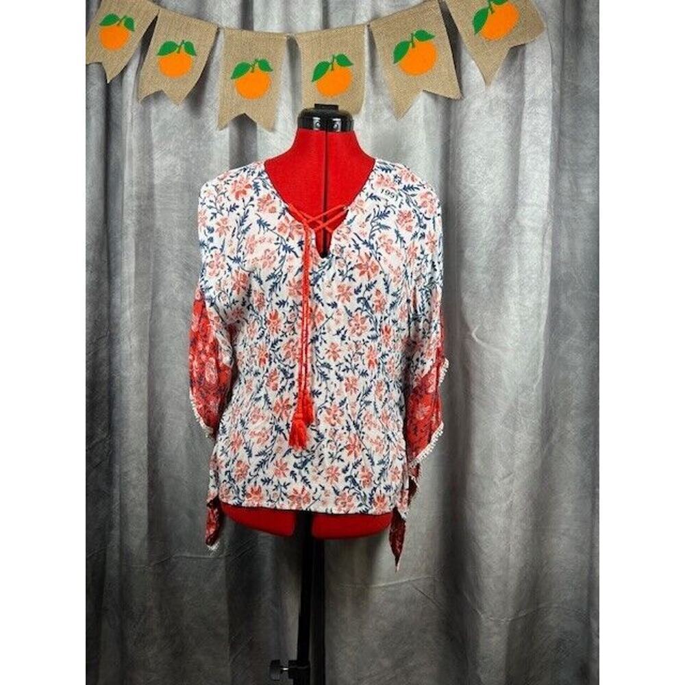 Democracy Women's Top M Shirt Blouse Flutter-Sleeve Floral Orange Lace